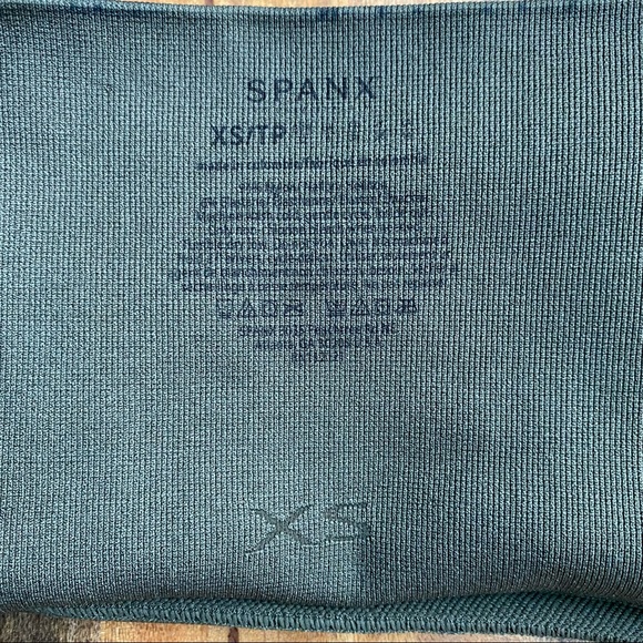 SPANX Look at Me Now Seamless Leggings Olive Crosshatch XS - Picture 4 of 4